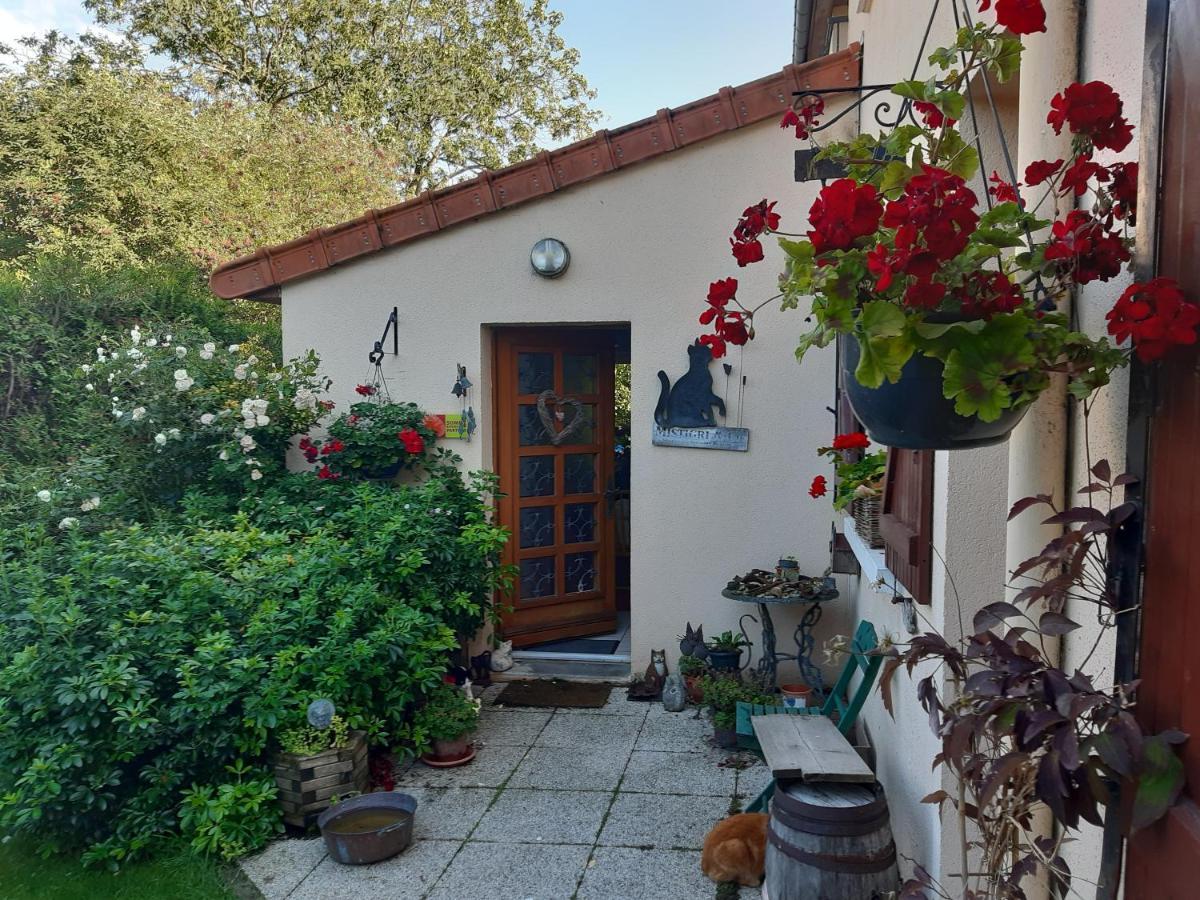 Les Alouettes B&B Hardecourt-aux-Bois Dış mekan fotoğraf